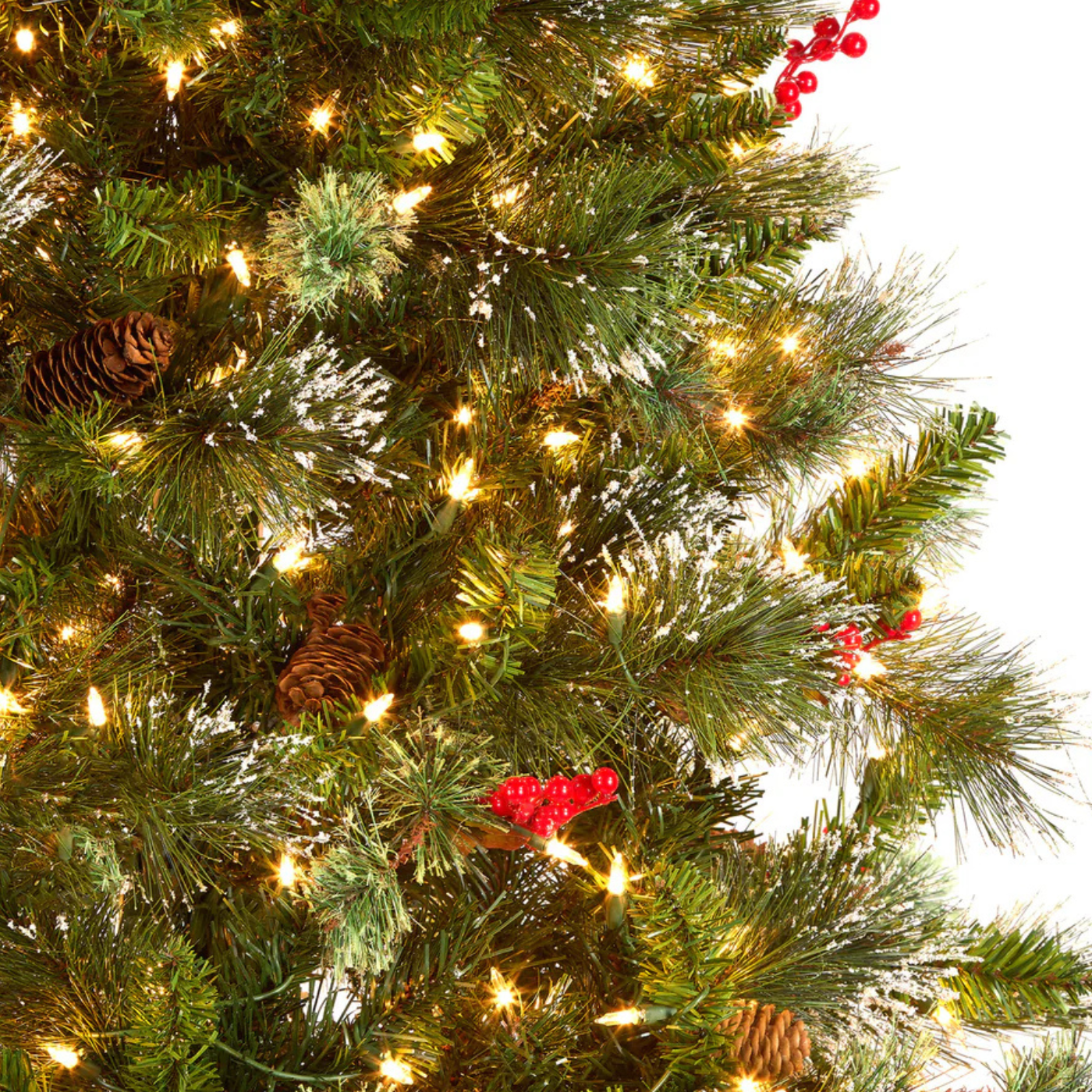 Árvore de Natal Alpine European com Galhos Articulados, Suporte Metálico e Micro LEDs Embutidos